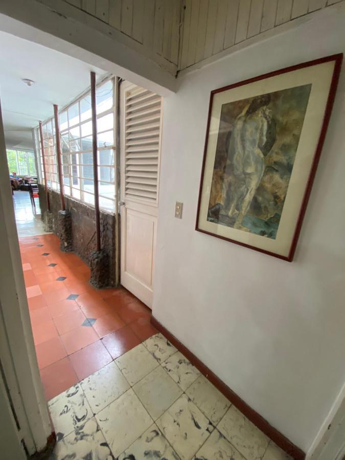 Hostal Casa Las Tias Medellín Exteriör bild